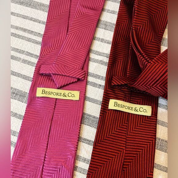 Bespoke & Co. Sawtooth Pattern Luxury Silk Men’s Tie Red or Pink | New with Tags - Picture 6 of 12